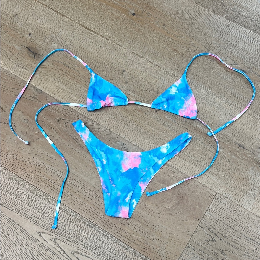 Vaya Island Tie-Dye Blue & Pink Bikini Set